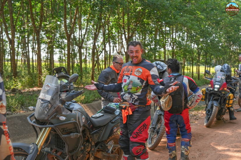 Simple answers for starting your Hanoi motorbike tour.