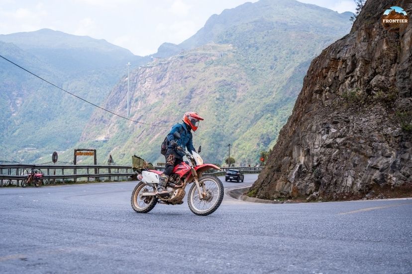 Versatile bikes like the Honda CRF300L are perfect for Da Nang terrain