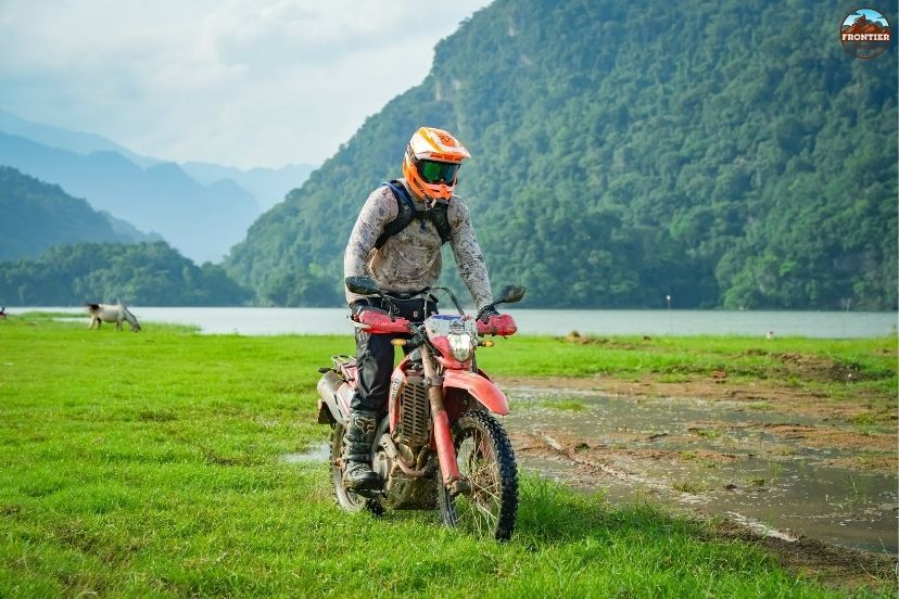 Vietnam motorbike rental contract what to check includes insurance and legal papers