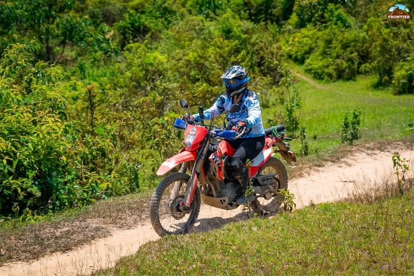 Vietnam motorbike tour for women guided helps riders explore Vietnam with confidence