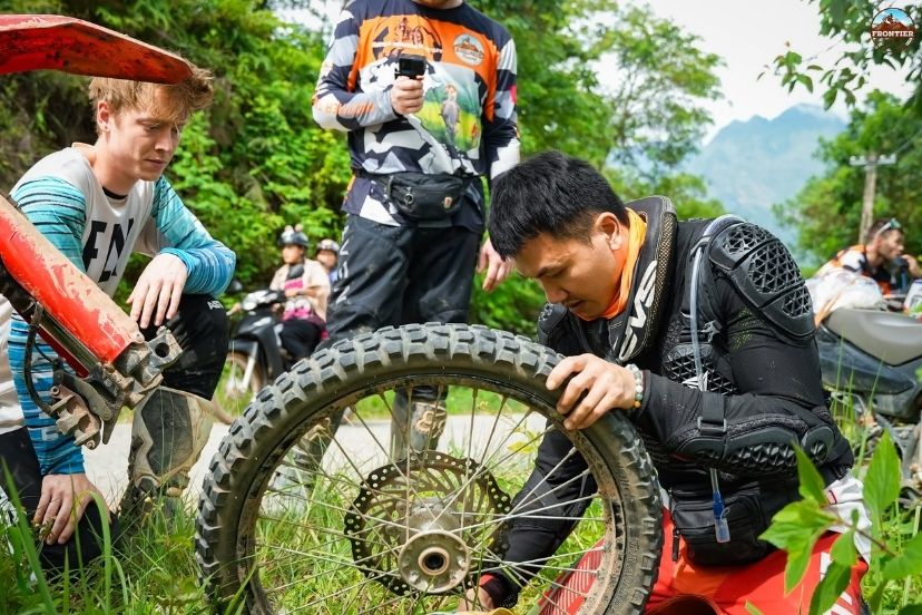 Best time year book Vietnam motorbike tour advance improves travel planning