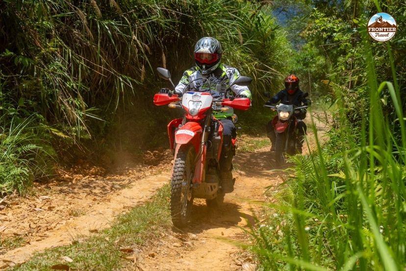 Ha Giang loop motorbike tour beginners ride confidently 