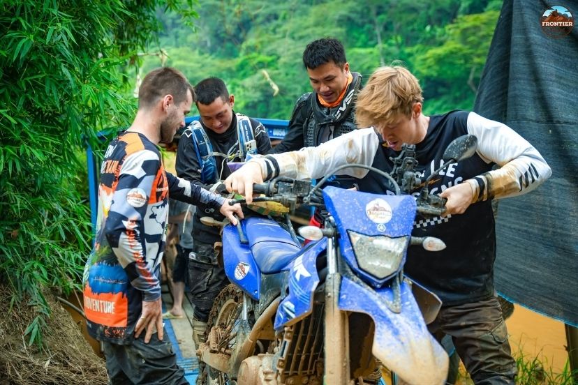 Motorbike chain adjustment check Vietnam tour guide measurement basics 