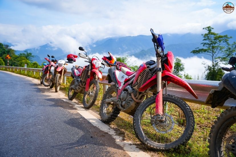 Protective motorcycle gear improves rider safety significantly 