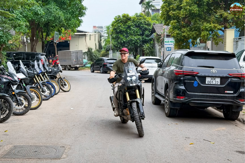 Rally inspired bike built for tough terrain 