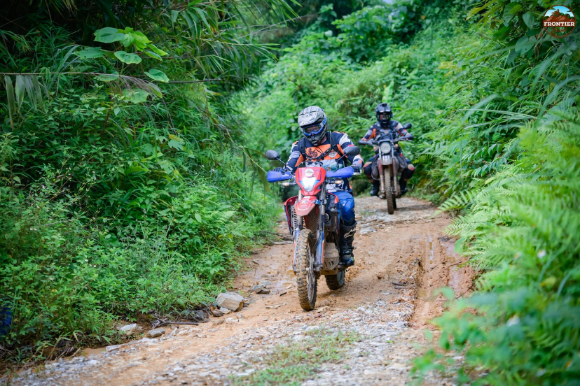 Refreshing summer breezes enhance scenic mountain rides