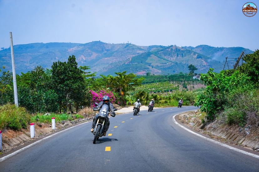Reliable twin engine delivers smooth torque for adventure riding 
